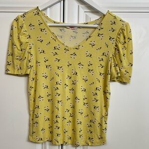 Honey Size X-Small Yellow White Daisy Floral Short Sleeve Cropped Top Shirt